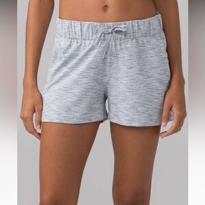 lululemon athletica Women's Gray On The Fly Shorts